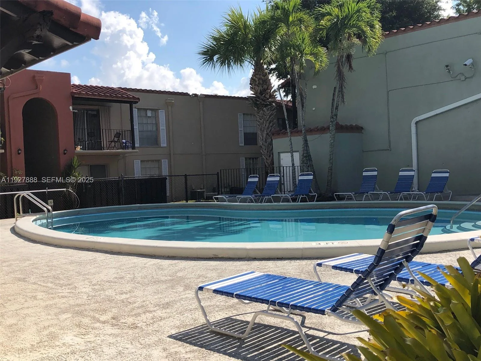 10744 N Kendall Dr # M-16, Miami, FL 33176 photo 12