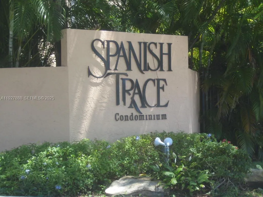 10744 N Kendall Dr # M-16, Miami, FL 33176 photo 13