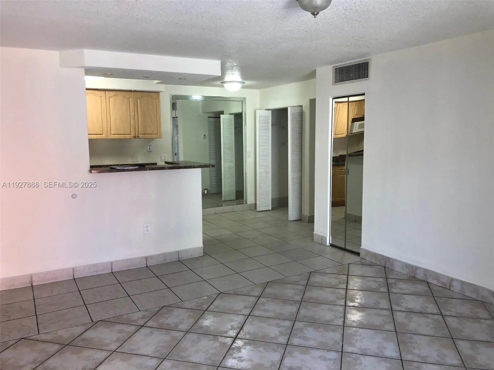 10744 N Kendall Dr # M-16, Miami, FL 33176 photo 5