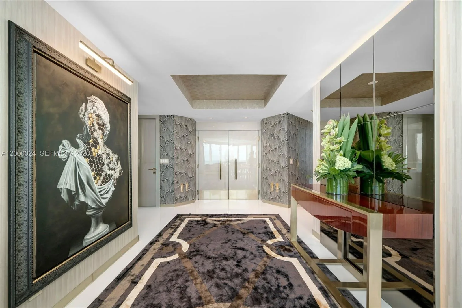 300 S Pointe Dr # 1501, Miami Beach, FL 33139 photo 3