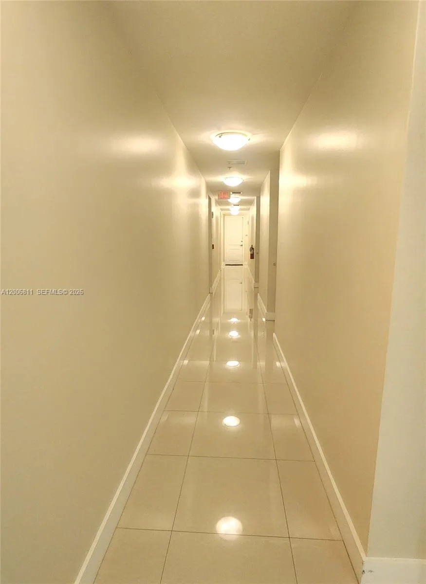 2200 NE 4th Ave # 803, Miami, FL 33137 photo 6