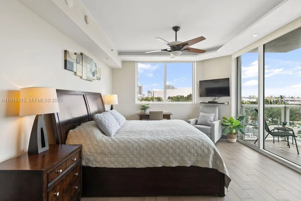 244 Biscayne Blvd # 402, Miami, FL 33132 photo 10