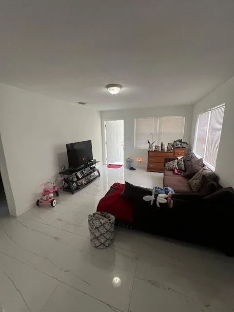 106 NW 12TH Avenue # 1-2, Dania Beach, FL 33004 photo 13