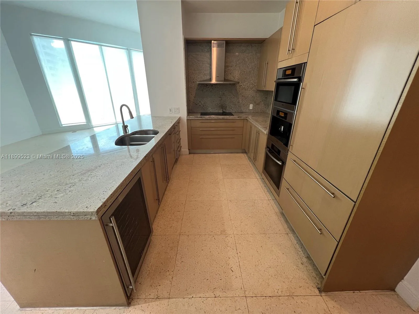 900 Brickell Key Blvd # 2205, Miami, FL 33131 photo 10