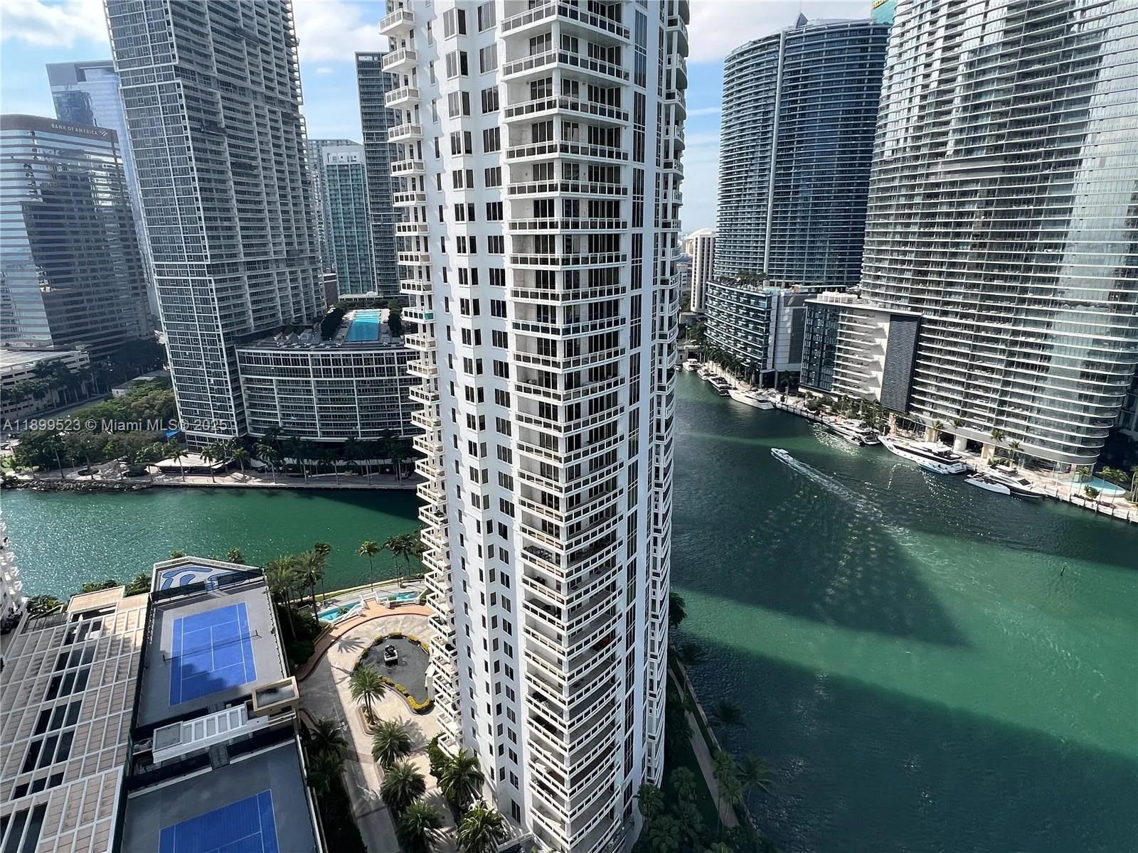 900 Brickell Key Blvd # 2205, Miami, FL 33131 photo 2