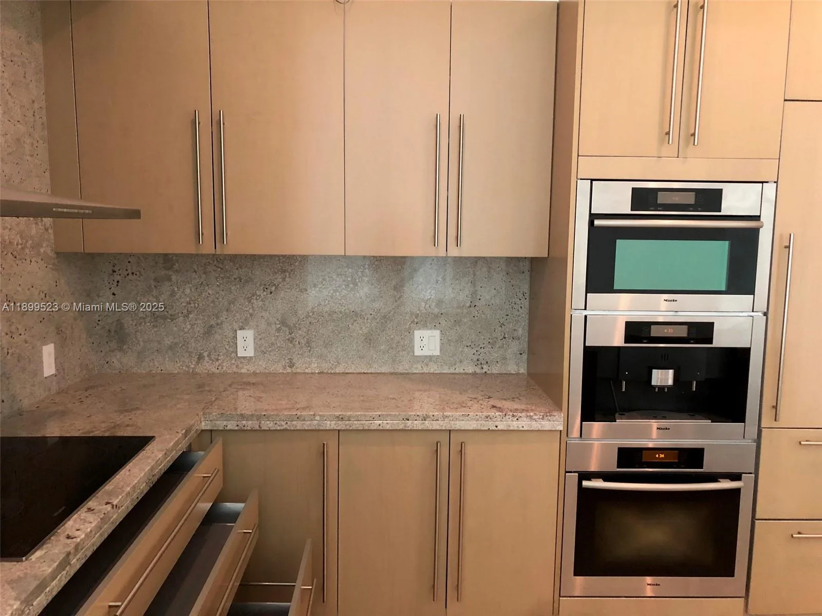900 Brickell Key Blvd # 2205, Miami, FL 33131 photo 9