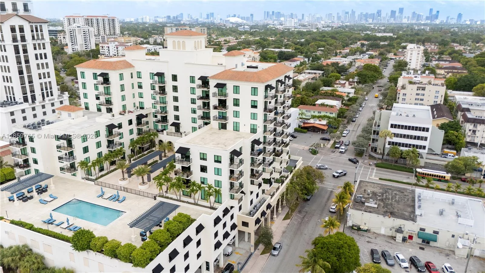 1300 Ponce De Leon Blvd # 709, Coral Gables, FL 33134 photo 4