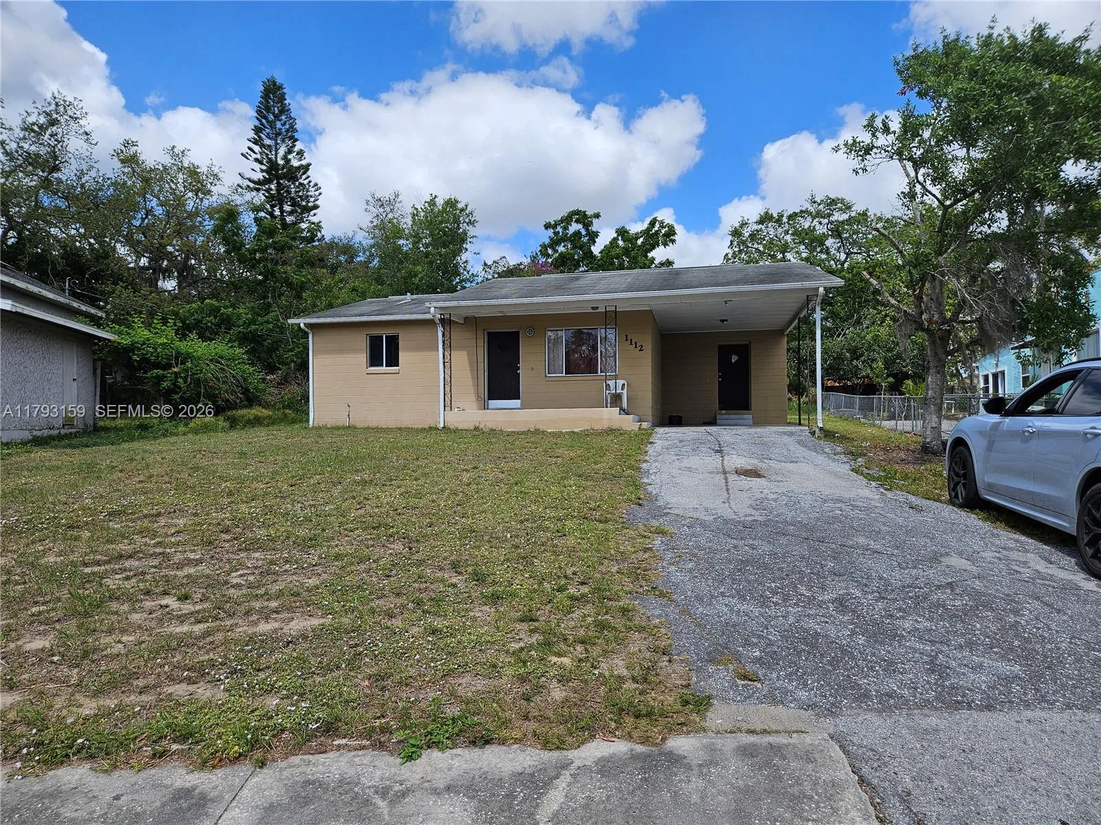 1112 Evanston ST, Sebring, FL 33870 photo 2
