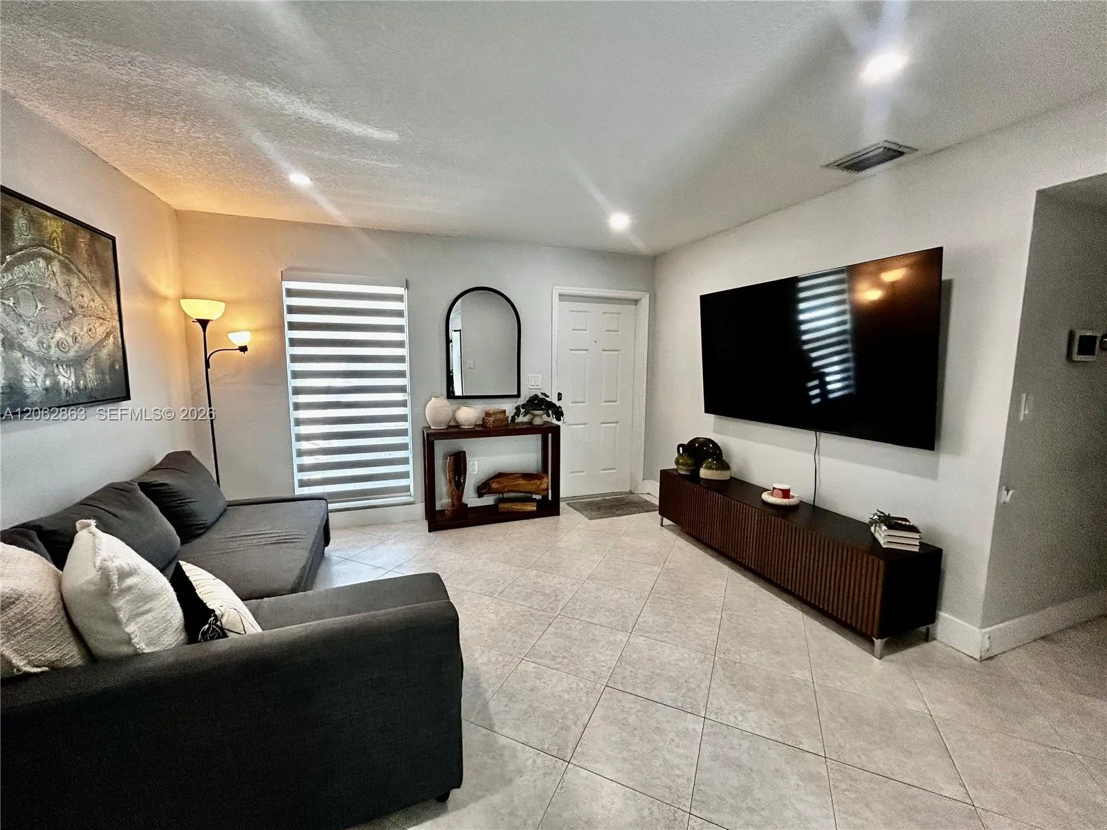 19302 NW 47th Pl # 19302, Miami Gardens, FL 33055 photo 4
