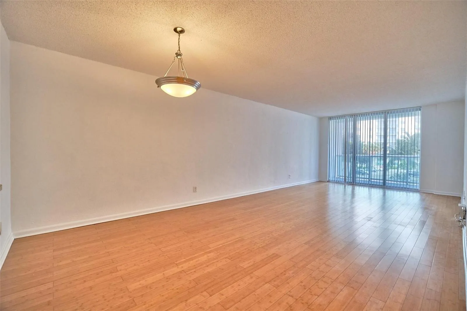 19390 Collins Avenue # 212, Sunny Isles Beach, FL 33160 photo 5