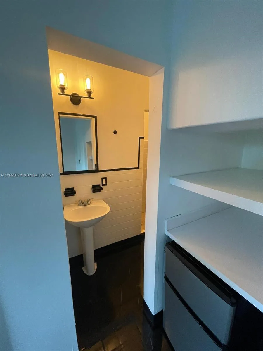 1455 Michigan Ave # 7, Miami Beach, FL 33139 photo 12