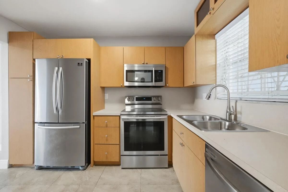 7980 N French Drive # Unit 3-305, Pembroke Pines, FL 33024 photo 12