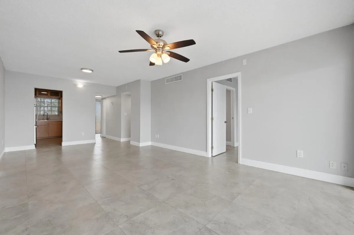 7980 N French Drive # Unit 3-305, Pembroke Pines, FL 33024 photo 9