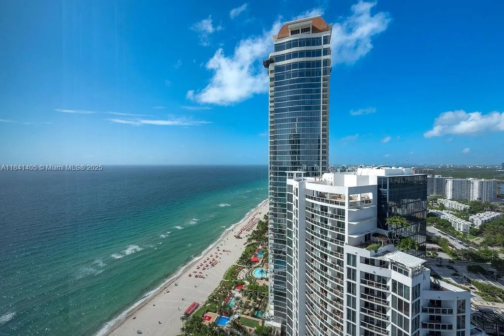 18101 Collins Ave # 4601, Sunny Isles Beach, FL 33160