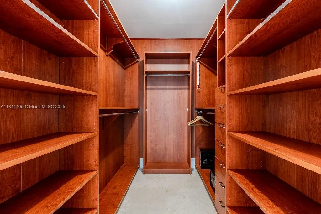 18101 Collins Ave # 4601, Sunny Isles Beach, FL 33160 photo 12