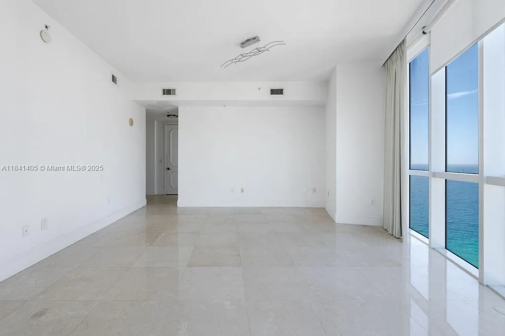 18101 Collins Ave # 4601, Sunny Isles Beach, FL 33160 photo 13