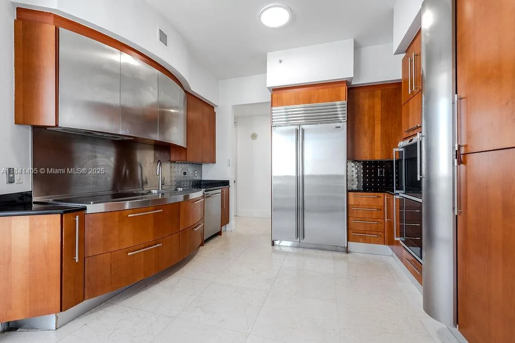 18101 Collins Ave # 4601, Sunny Isles Beach, FL 33160 photo 5