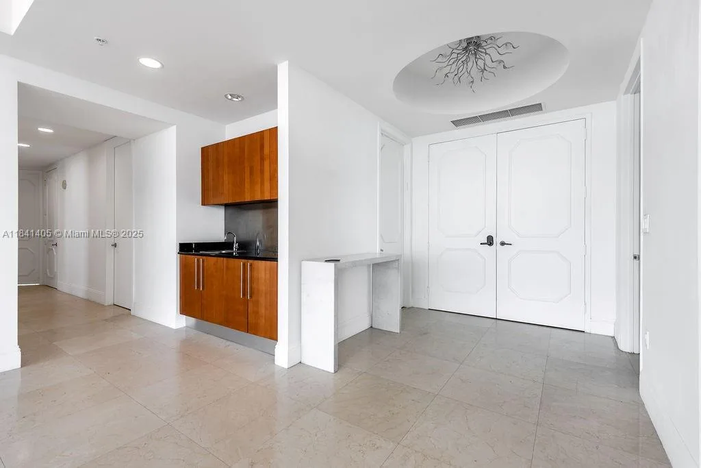 18101 Collins Ave # 4601, Sunny Isles Beach, FL 33160 photo 6