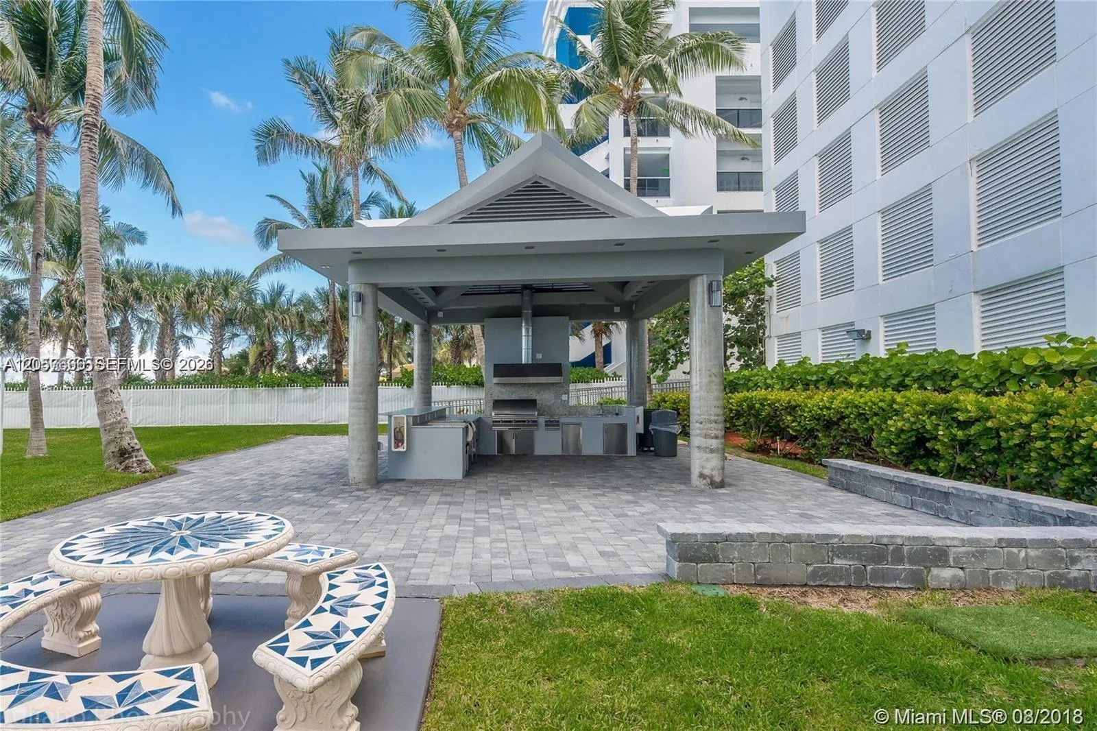 6301 Collins Ave # 1504, Miami Beach, FL 33141 photo 5