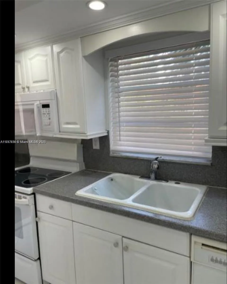 1020 94th St # 203, Bay Harbor Islands, FL 33154 photo 3