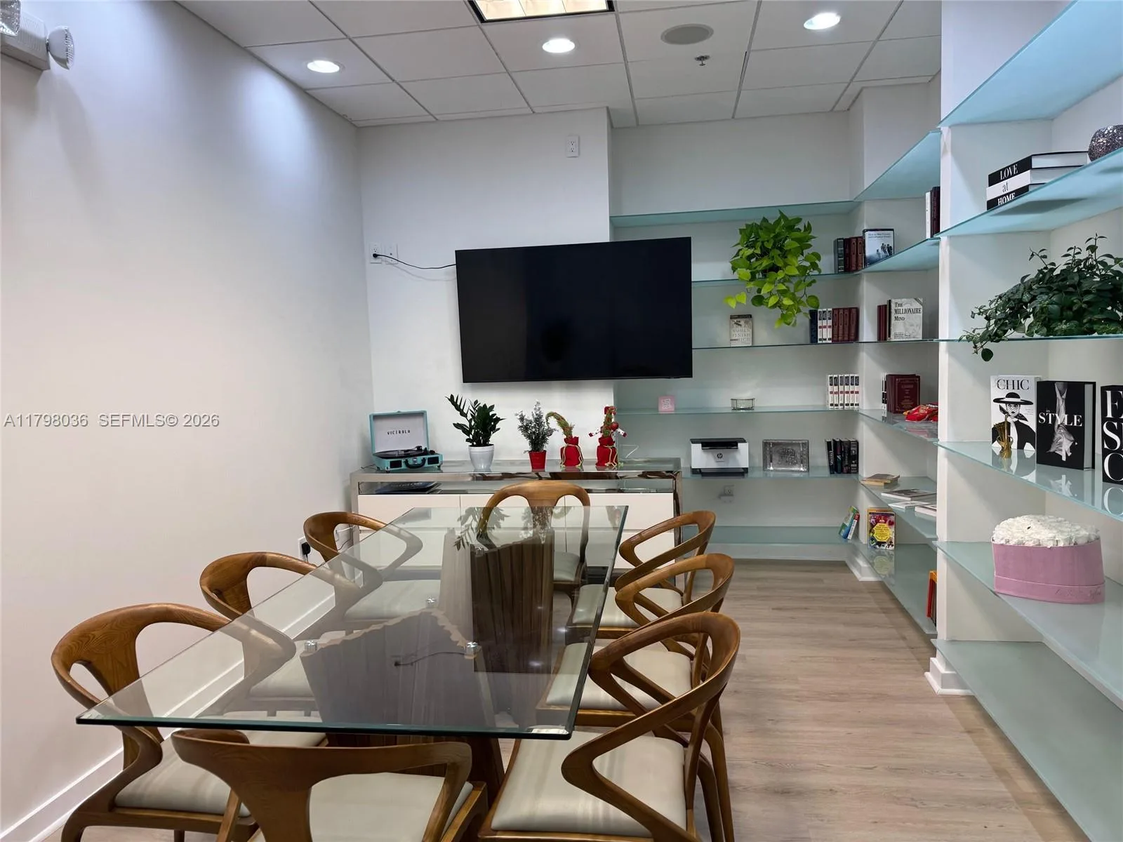 20900 NE 30th Ave # 503 + assigned parking, Aventura, FL 33180 photo 2