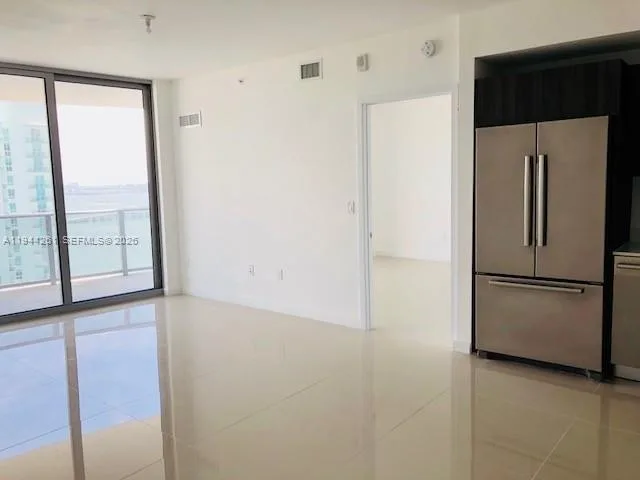 488 NE 18th St # 3703, Miami, FL 33132 photo 2