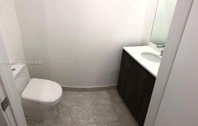 488 NE 18th St # 3703, Miami, FL 33132 photo 4