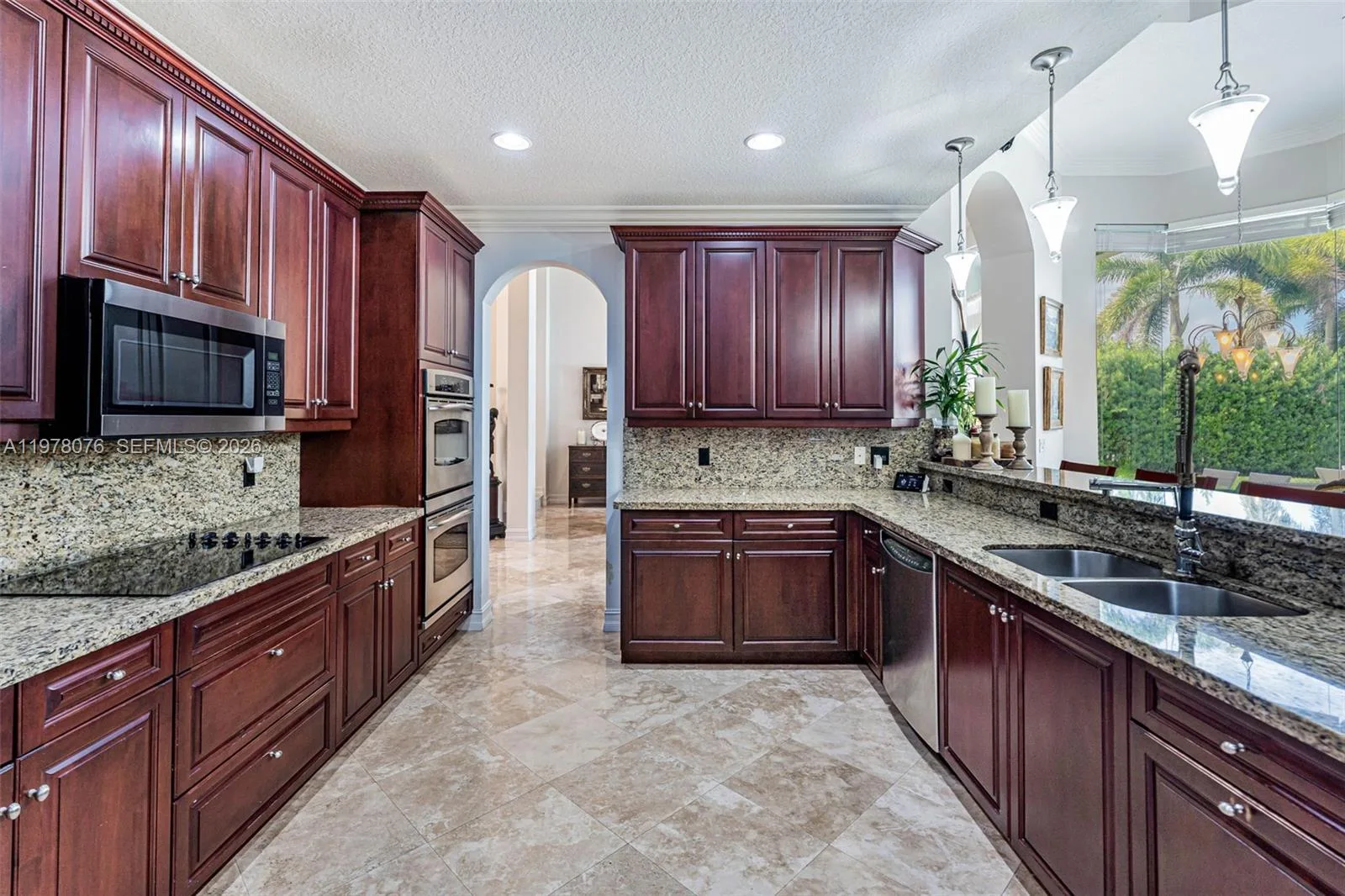 10221 Blue Palm St, Plantation, FL 33324 photo 11