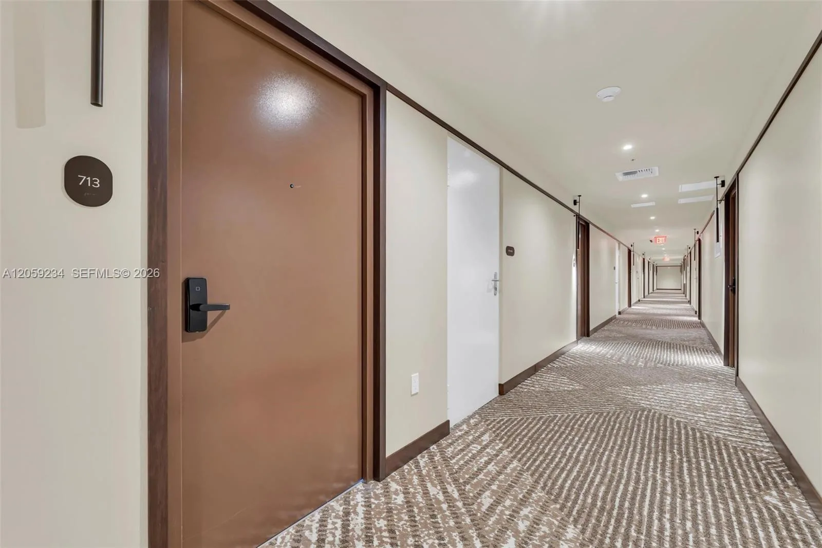 1611 SW 2nd Ave # 713, Miami, FL 33129 photo 2