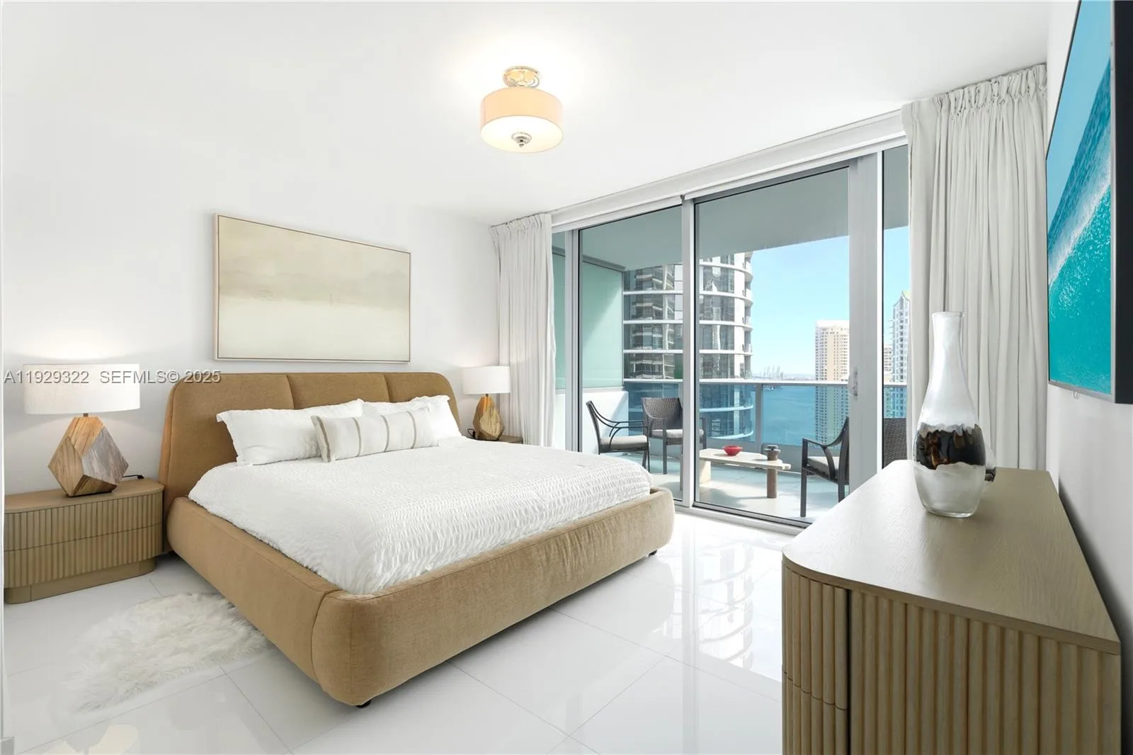 200 Biscayne Boulevard Way # 3205, Miami, FL 33131 photo 5