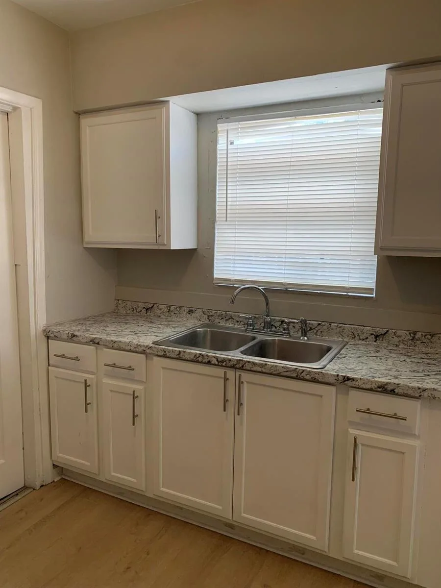 240 NW 38th Avenue, Lauderhill, FL 33311 photo 6