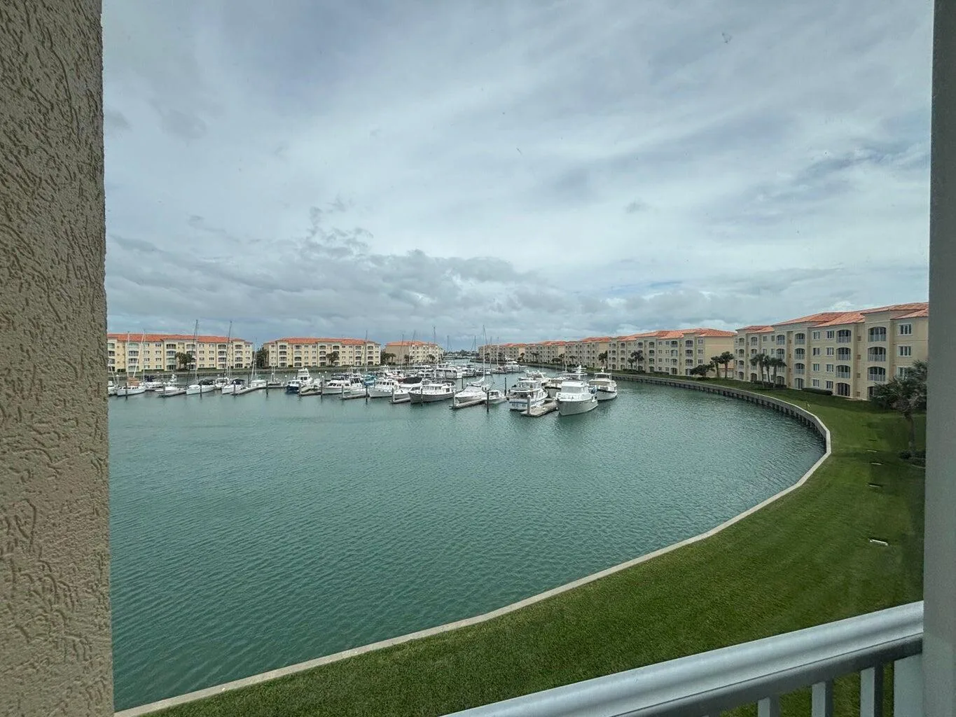 12 HARBOUR ISLE Drive W # 306, Fort Pierce, FL 34949
