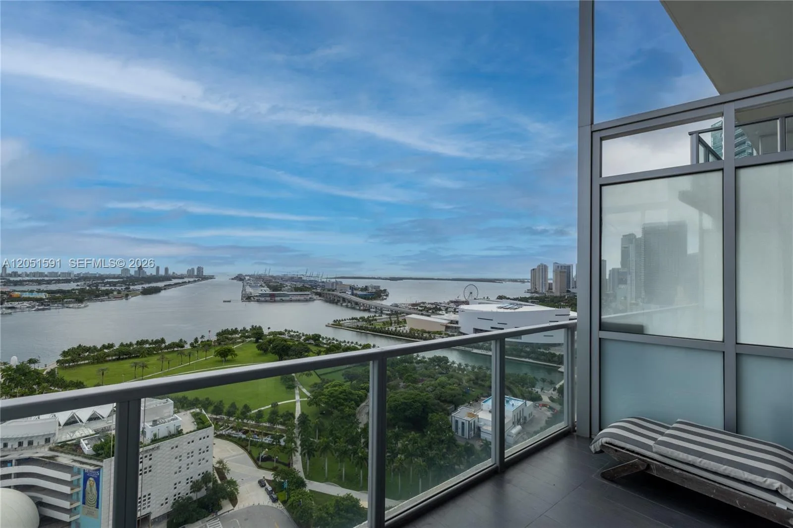 1100 Biscayne Blvd # 2706, Miami, FL 33132 photo 4