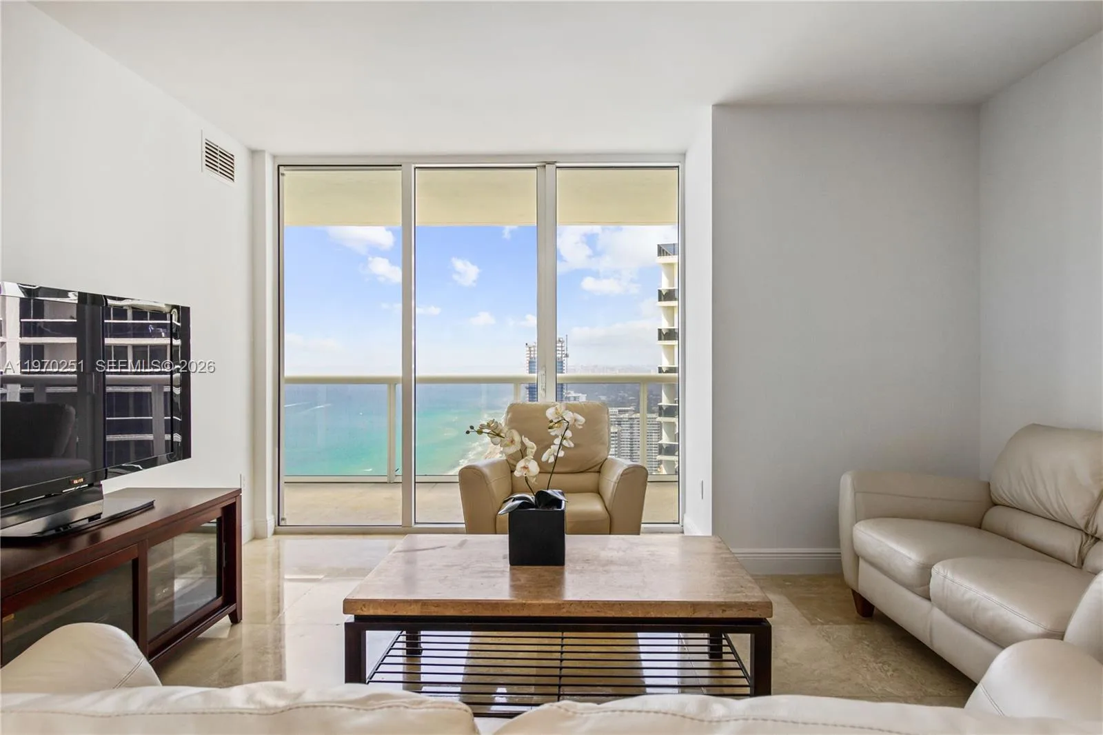 1830 S Ocean Dr # 4204, Hallandale Beach, FL 33009 photo 3