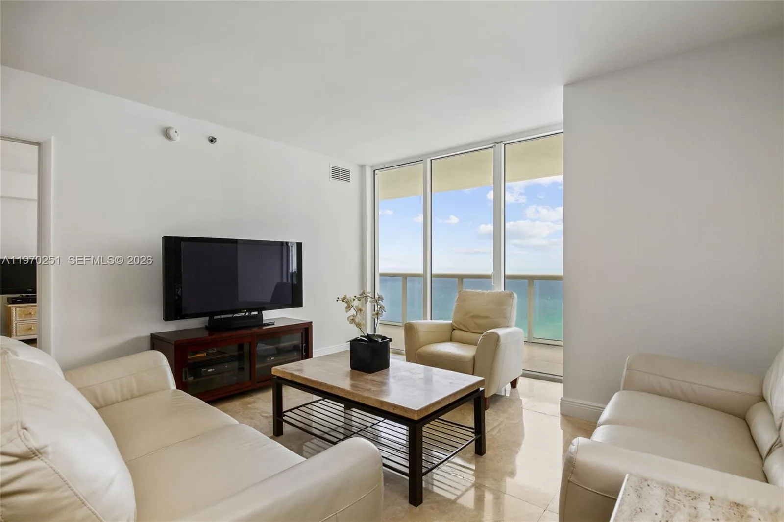 1830 S Ocean Dr # 4204, Hallandale Beach, FL 33009 photo 4