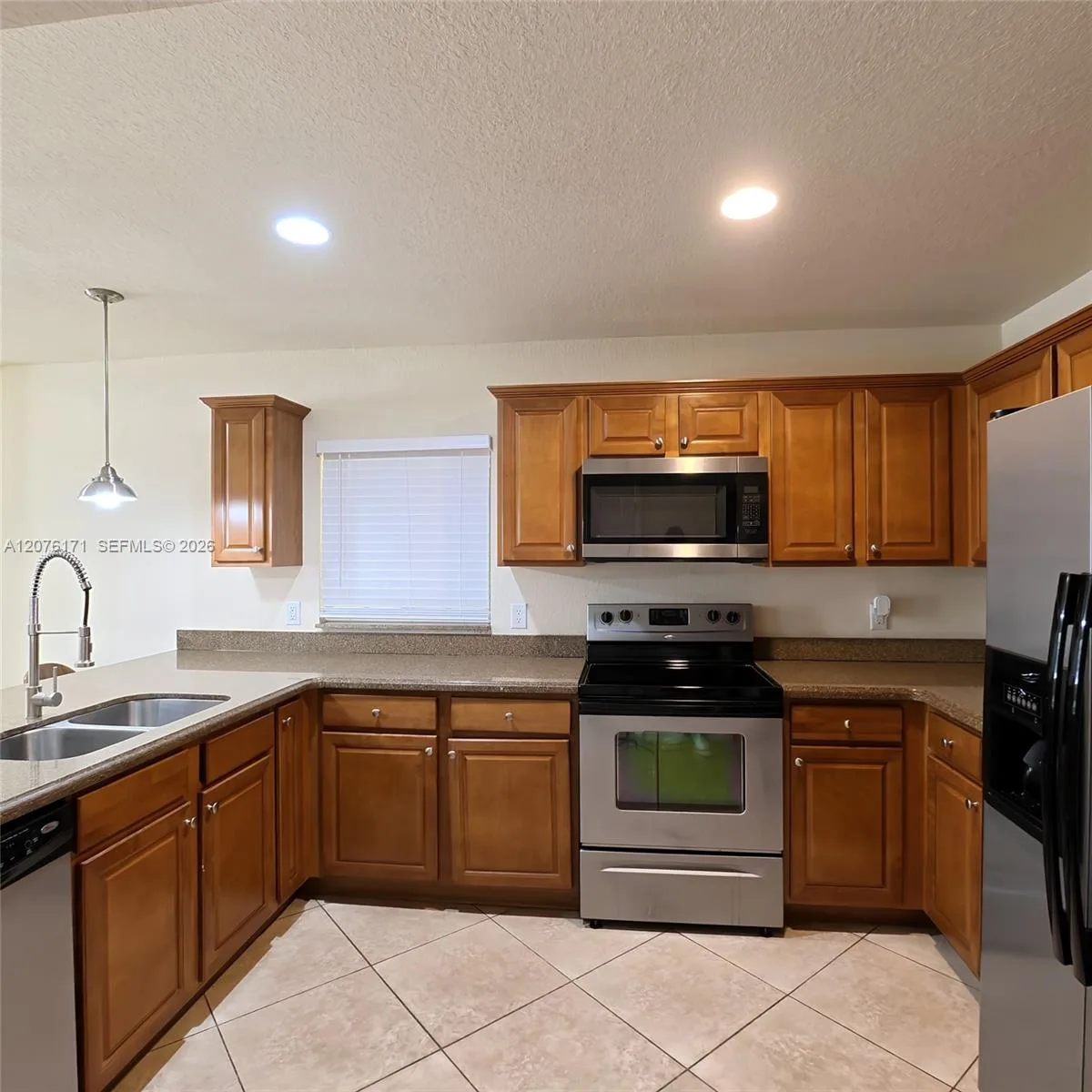 1000 Palm Trl # 8, Delray Beach, FL 33483 photo 5