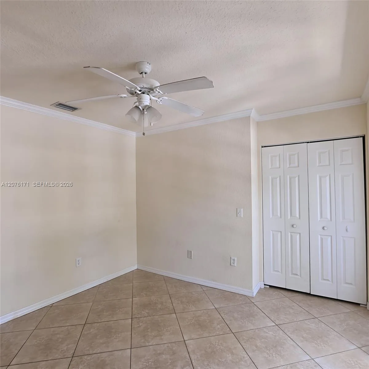 1000 Palm Trl # 8, Delray Beach, FL 33483 photo 6