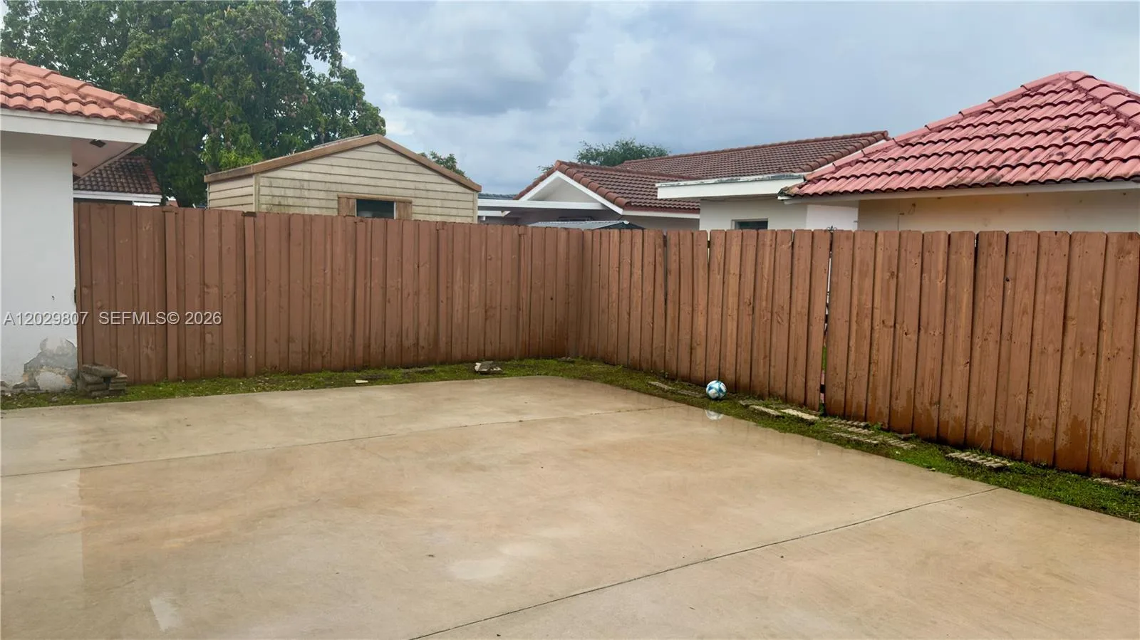 5890 SW 147th Ct, Miami, FL 33193 photo 2