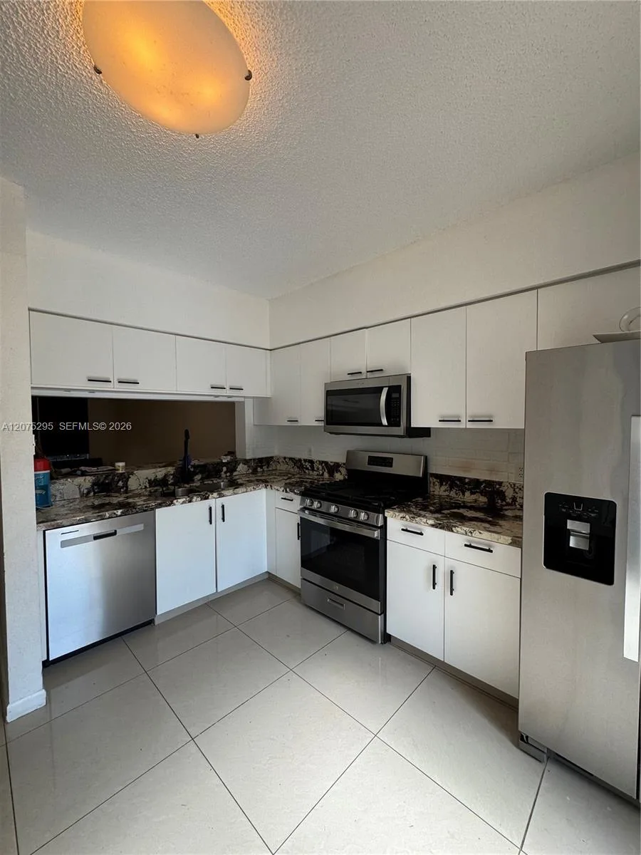 8207 San Carlos Cir # 8207, Tamarac, FL 33321 — zdjęcie 2