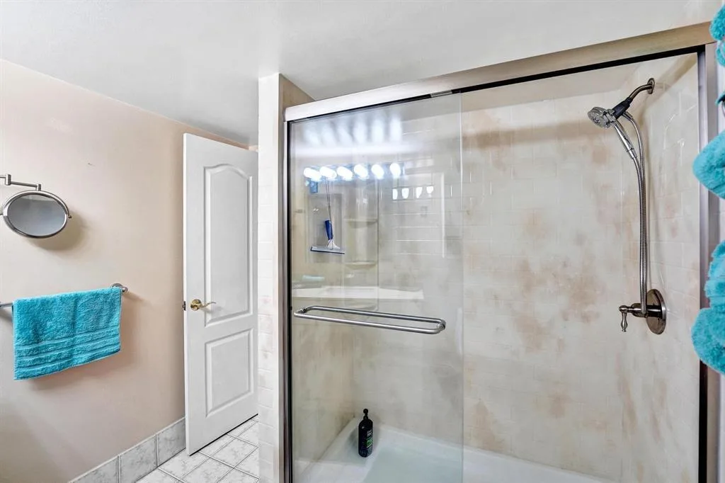 100 Golden Isles Drive # 815, Hallandale Beach, FL 33009 photo 12