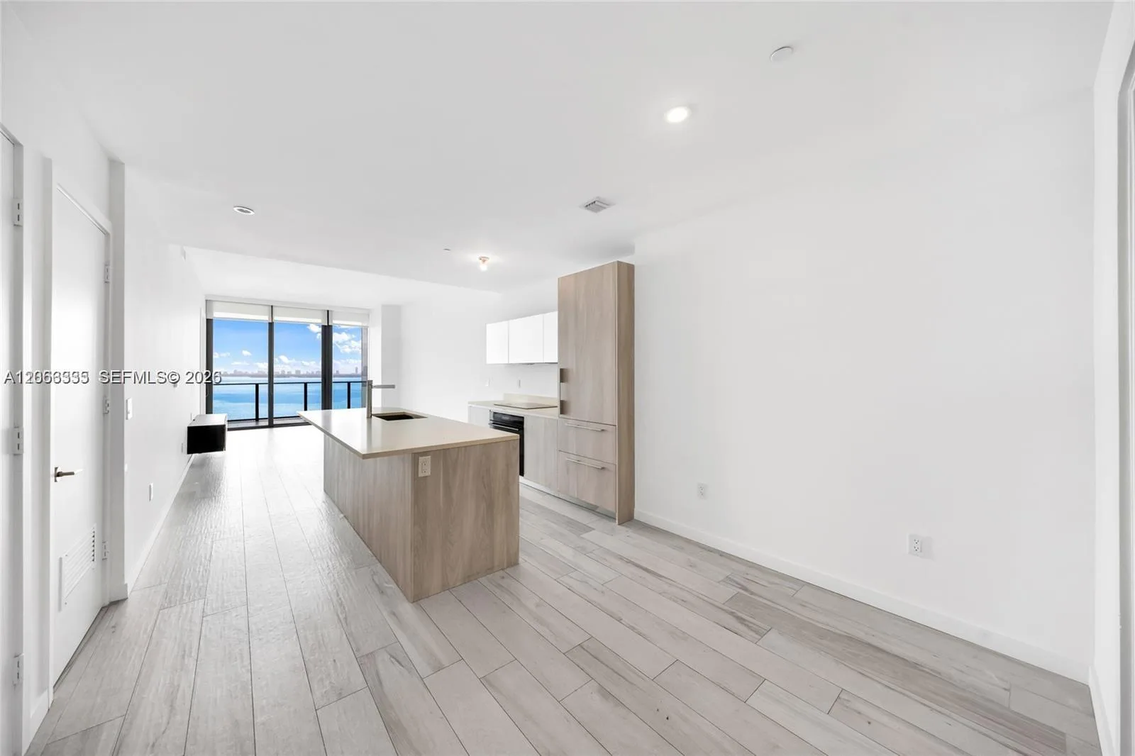 480 NE 31st St # 2003, Miami, FL 33137