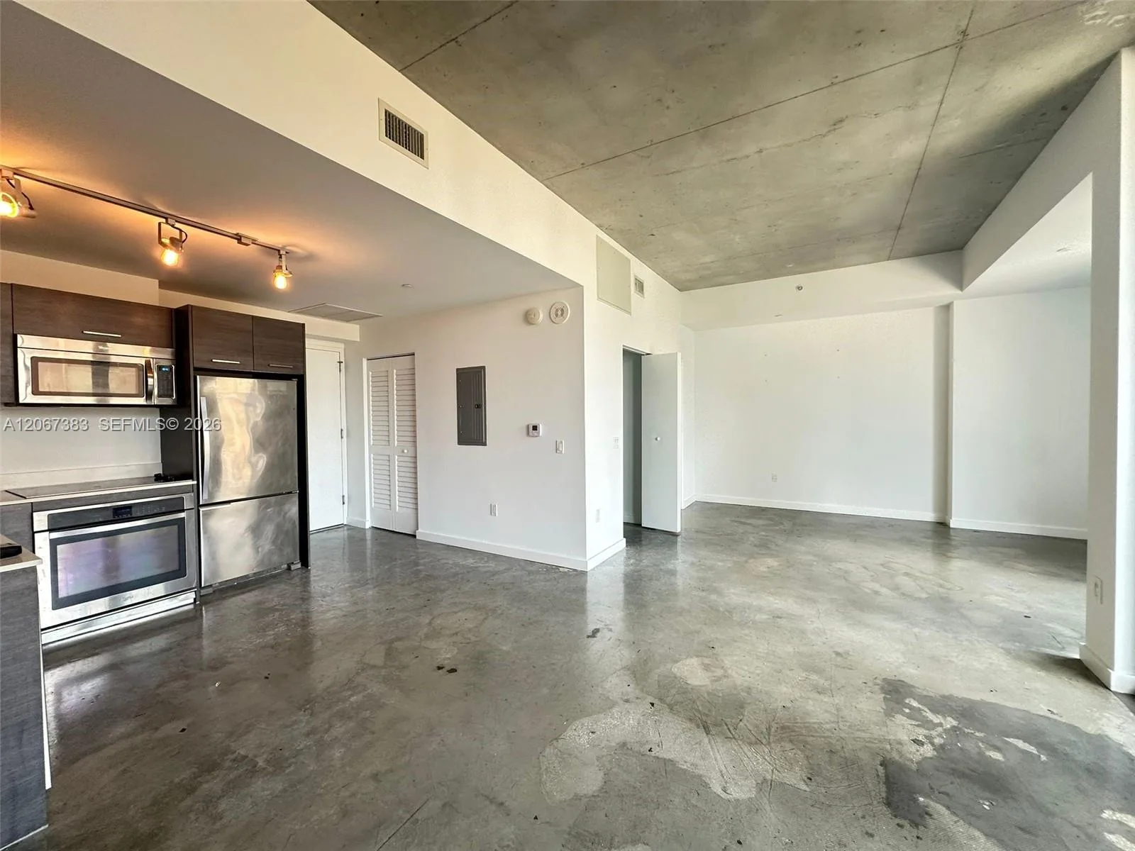 151 SE 1st St # 1505, Miami, FL 33131