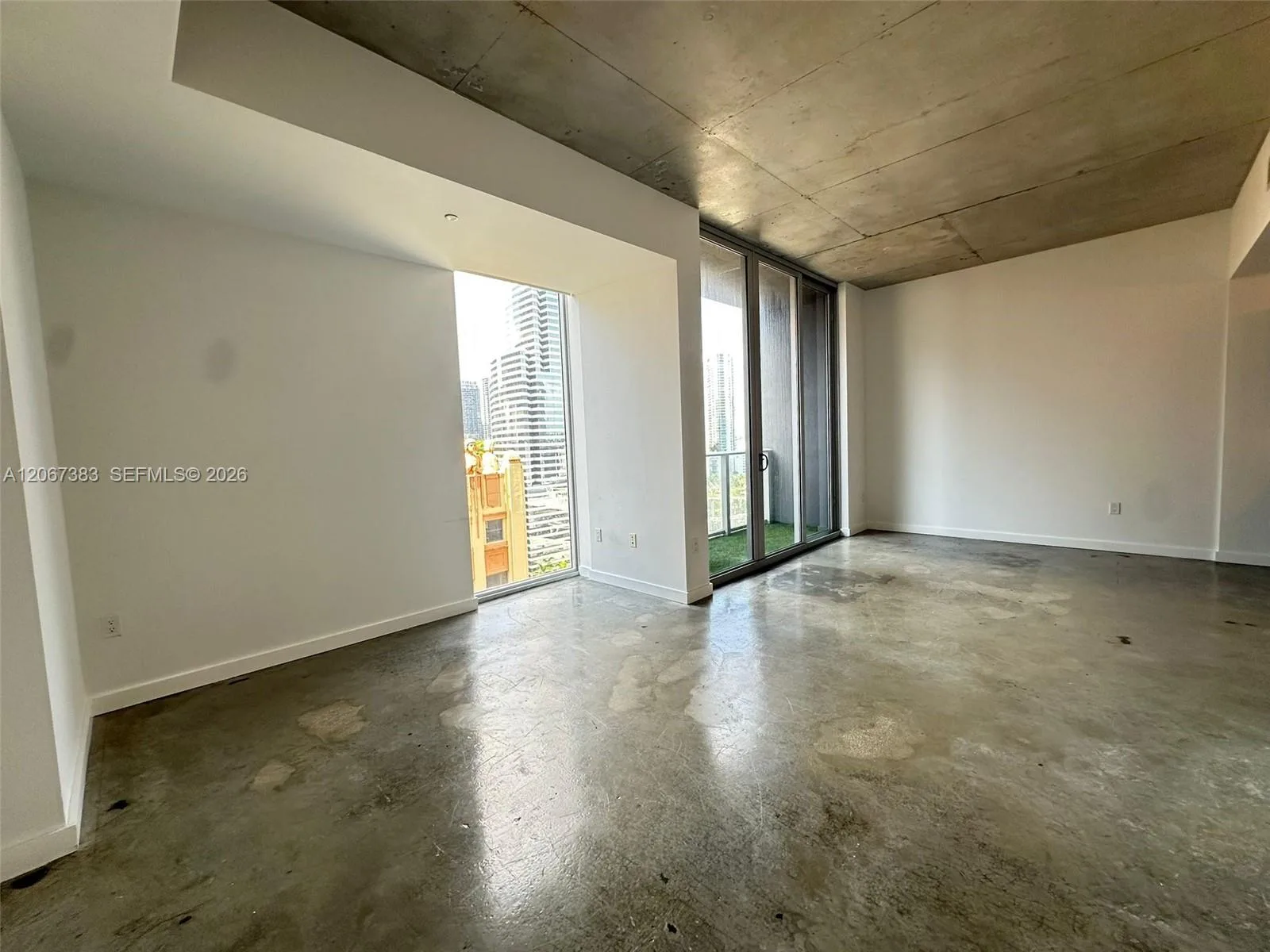 151 SE 1st St # 1505, Miami, FL 33131 photo 11