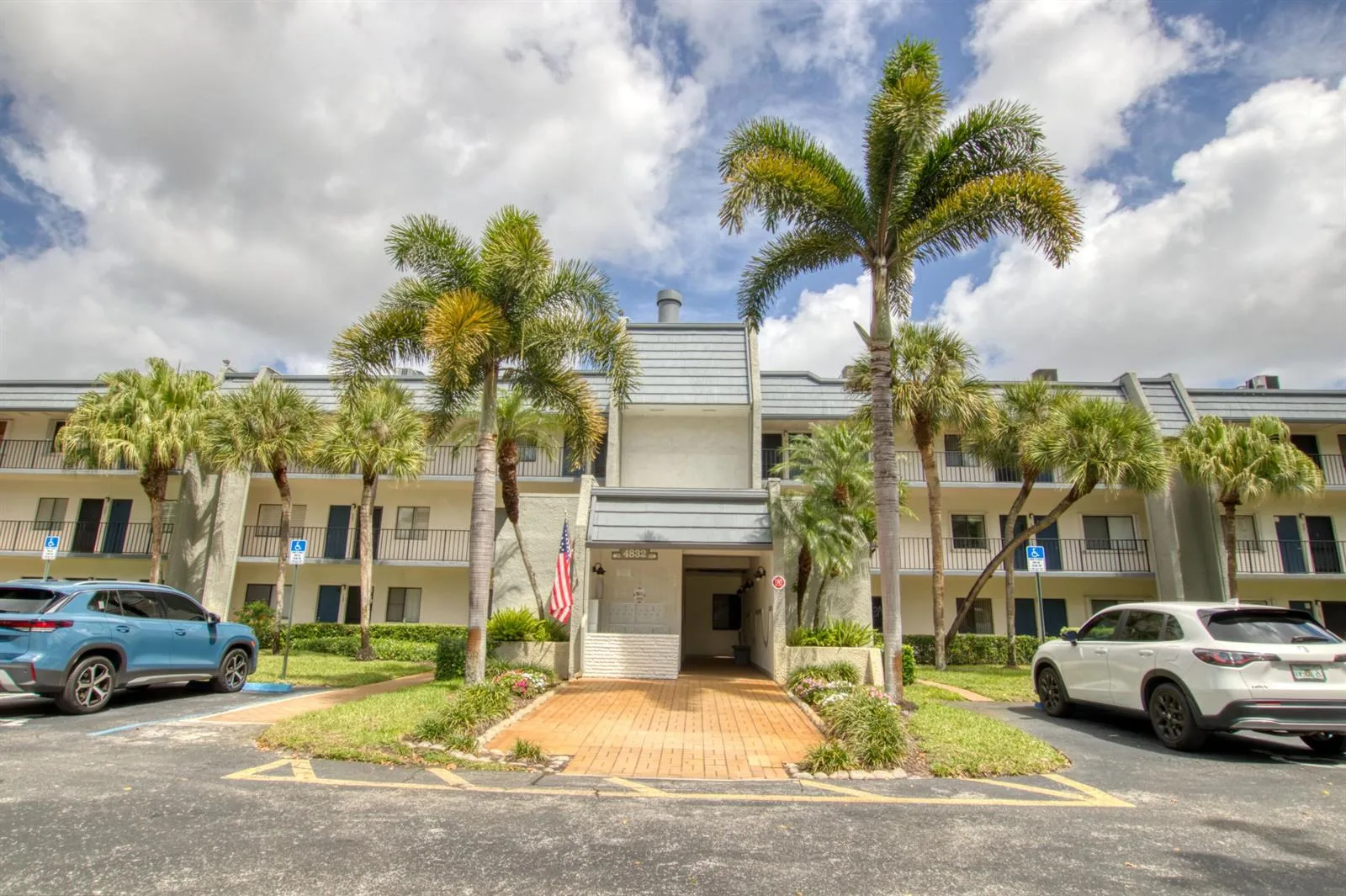 4832 Esedra Court # 204, Lake Worth, FL 33467