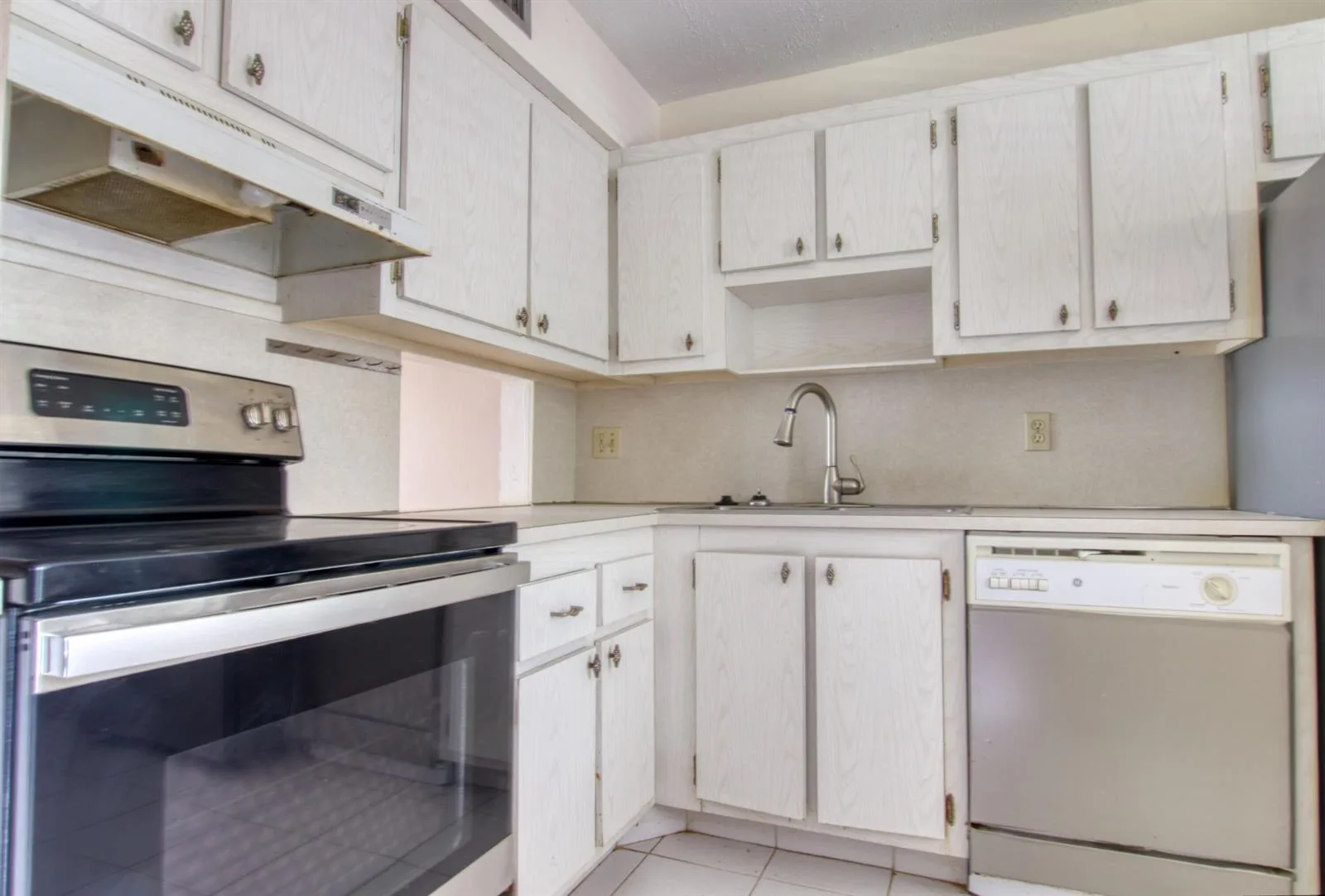 4832 Esedra Court # 204, Lake Worth, FL 33467 photo 2