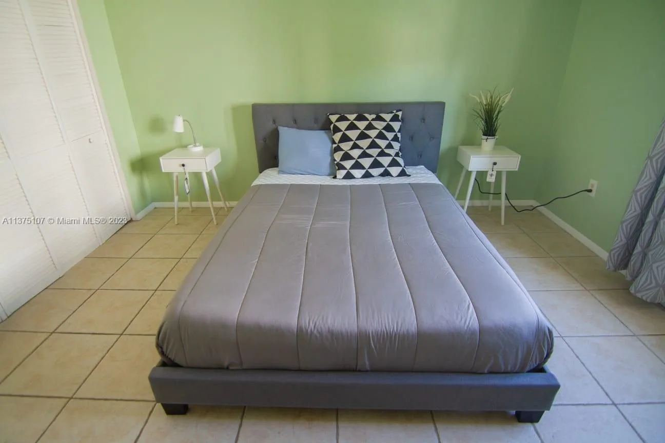 753 Michigan Ave # 2D, Miami Beach, FL 33139 photo 11