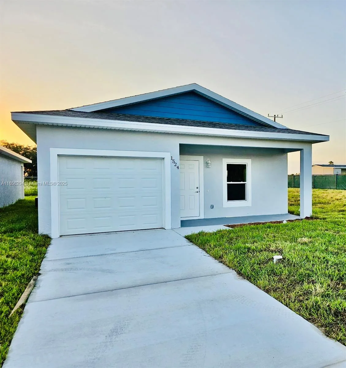 1435 Las Villas Blvd, Sebring, FL 33870