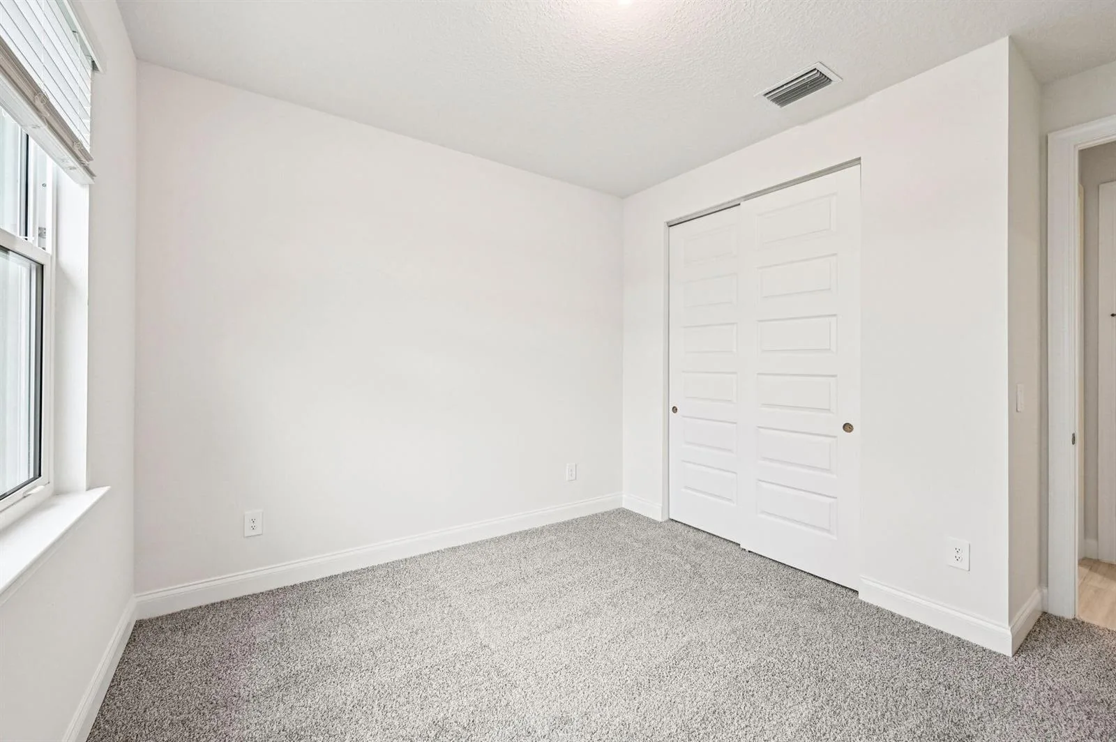 5625 Hampton Park Circle, Vero Beach, FL 32966 photo 13