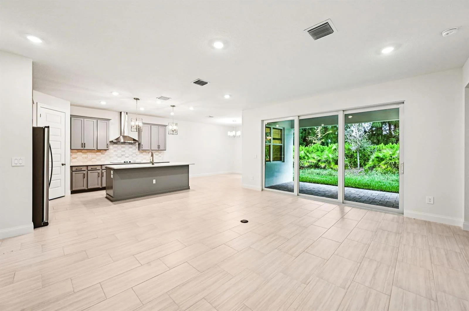 5625 Hampton Park Circle, Vero Beach, FL 32966 photo 7