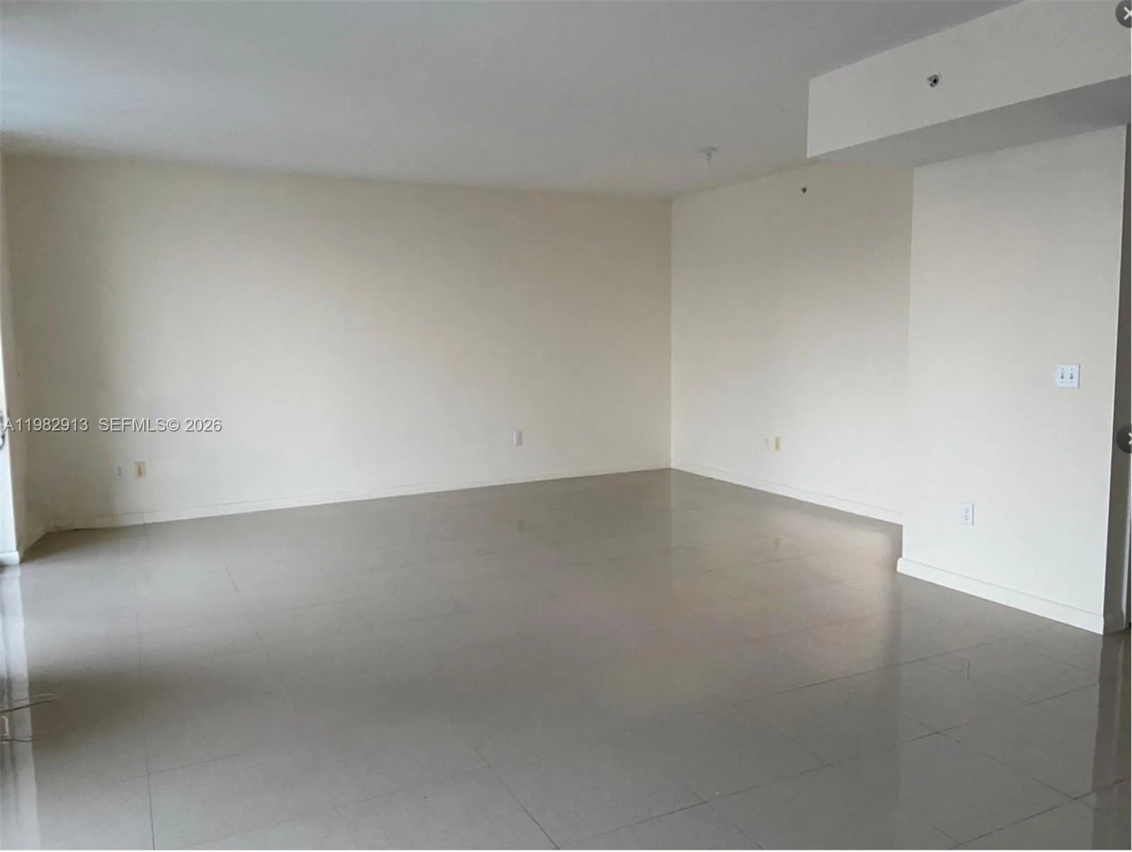 244 Biscayne Blvd # 3305, Miami, FL 33132 photo 7